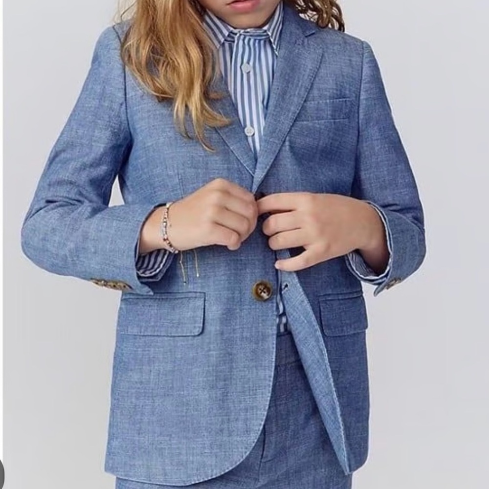 NWT J.Crew Crewcuts Boy's Ludlow jacket in Chambray size 12